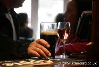 London suffers net loss of 40 pubs in a year, despite record high employment in sector