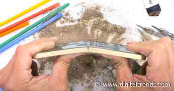 This Galaxy Z Flip 6 durability test will make you wince