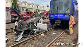 1 hospitalized with significant injuries after car, MAX collision in Portland