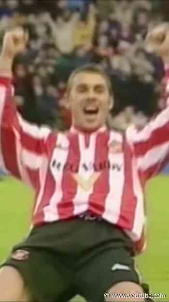 Incredible Kevin Phillips volley against Chelsea!