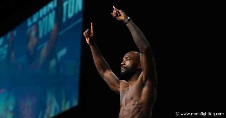 UFC 304 weigh-in video