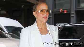 Jennifer Lopez's blazer just put an elegant spin on the cut-out trend