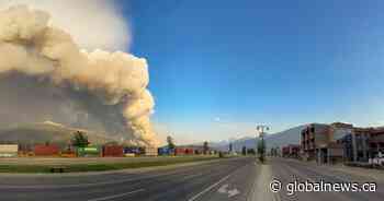 Jasper wildfire: CN Rail resumes shipments through Alberta mountain town