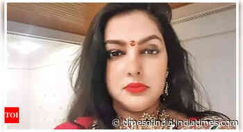 Bombay HC quashes Mamta Kulkarni's drug case