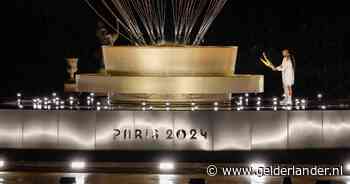 We zijn los! Olympisch vuur brandt na spectaculaire openingsceremonie in Parijs