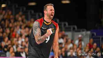 Mit viel Drama gegen Favoriten: Deutsche Volleyballer feiern furiose Olympia-Rückkehr