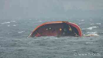 Schiff von Philippinen gesunken: Öl tritt aus gesunkenem Tanker "Terra Nova" aus