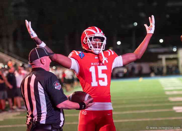 Mater Dei football fends off Centennial in opener with strong second half