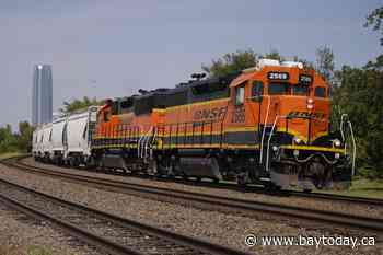 Railroad BNSF stresses safety but is still held back by longstanding industry issues, report finds