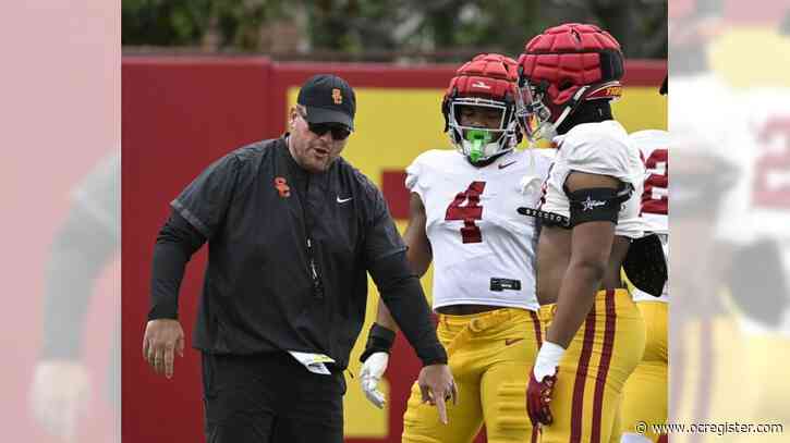 USC football preview: New coaches lead a defense in need of a surge