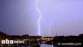 Thunderstorm warning for England and east Wales