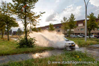 Waterballet na zware regenbuien Stadshagen