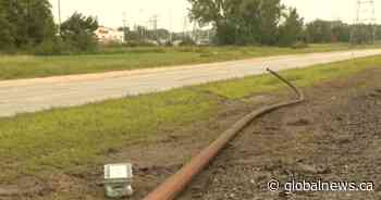 ‘Very scary’: Drivers have close call with falling light pole on Winnipeg road