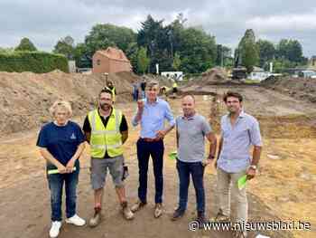 Archeologen doen unieke vondst tijdens opgravingen in Snellegem: “Blijft spannend of we nog meer vinden”