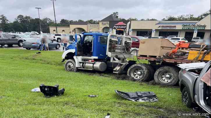 Serious crash reported in Livingston Parish