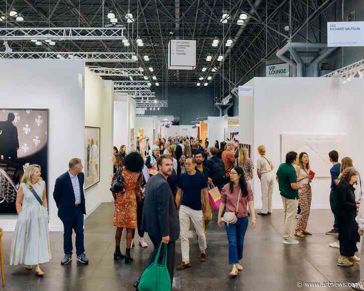 Armory Show VIP Day Kicks Off the Fall Season with Sales of Works by Walton Ford, Lynne Drexler, and More