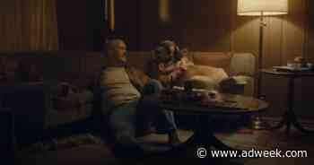 A Beleaguered Football Ref Gets Some Comfort in The Farmer’s Dog Ad