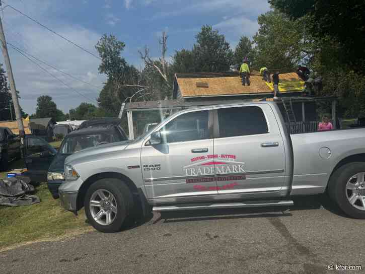 Oklahoma company steps in to fix roof for El Reno family