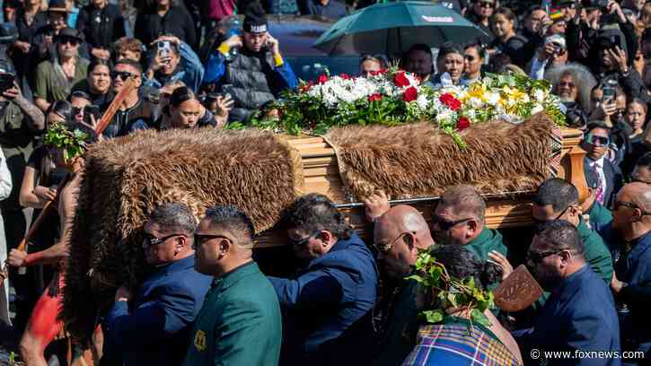 New Zealand queen ascends to Māori throne at age 27