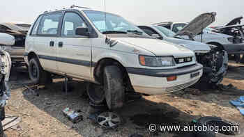 Junkyard Gem: 1993 Eagle Summit LX Wagon