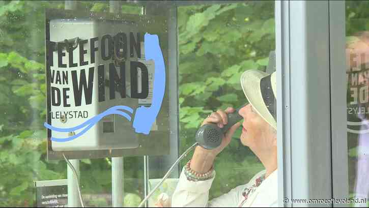 Lelystad - Bellen als troost; het kan met de Telefoon van de Wind