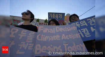 Tens of thousands in South Korea protest lack of climate progress