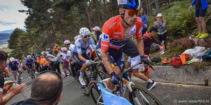 Enric Mas legt zich neer bij eindzege Roglic in Vuelta: “We kwamen om te winnen”