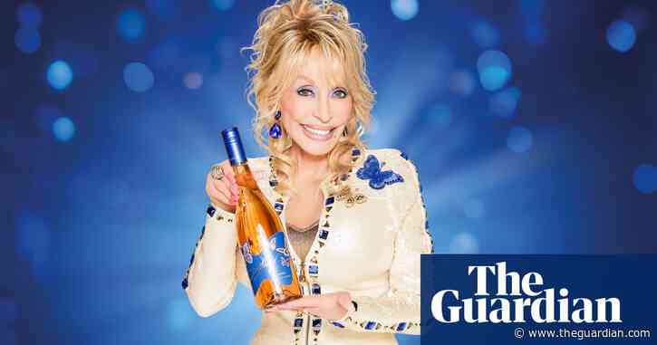 Drinking wine to 5: Dolly Parton launches prosecco and rosé range in UK