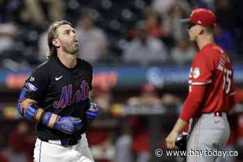 Mets' Jeff McNeil breaks his wrist and will miss the rest of the regular season