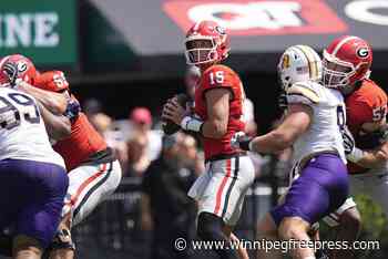 Carson Beck throws 5 TD passes and No. 1 Georgia routs FCS school Tennessee Tech 48-3