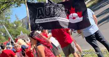 Alberta public sector workers rally to ‘send message to the government’