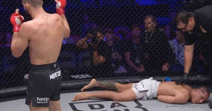 Bellator San Diego video: Bryce Meredith brutally chokes Jon Macalolooy unconscious