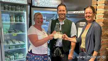 Landwirtschaft in Miesbach: Milchtankstelle am Biohof Oberlinner