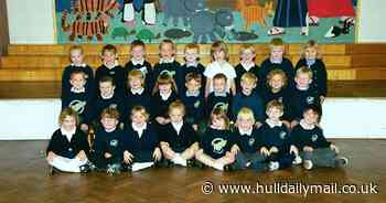 School photos from classes in Hull and East Yorkshire 25 years ago in 1999