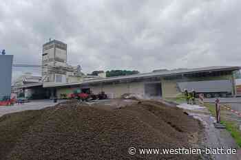 Brand in Tierfutter-Silo der Firma Kleeschulte in Büren