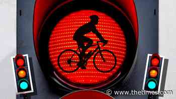 Why traffic lights could give cyclists the priority over cars subscription