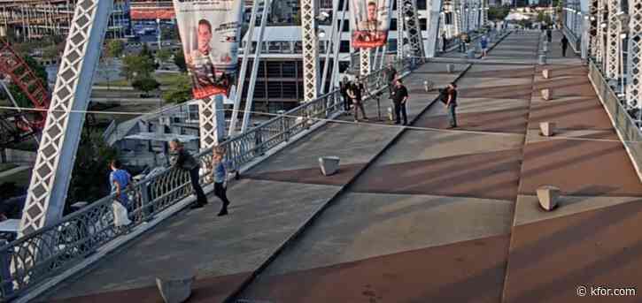 VIDEO: Jon Bon Jovi helps persuade woman off ledge of Nashville bridge