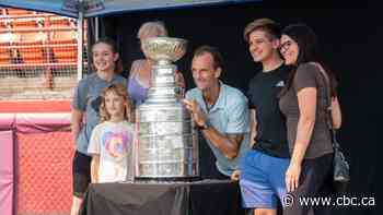 Winning Stanley Cup 3 times a charm for Thunder Bay, Ont. — it brought Jamie Kompon home