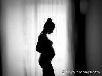 Pregnant women are less and less able to access maternity care