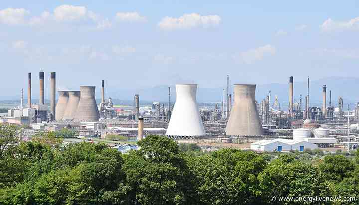 Energy Secretary “disappointed” but £100m plan set for Grangemouth oil refinery