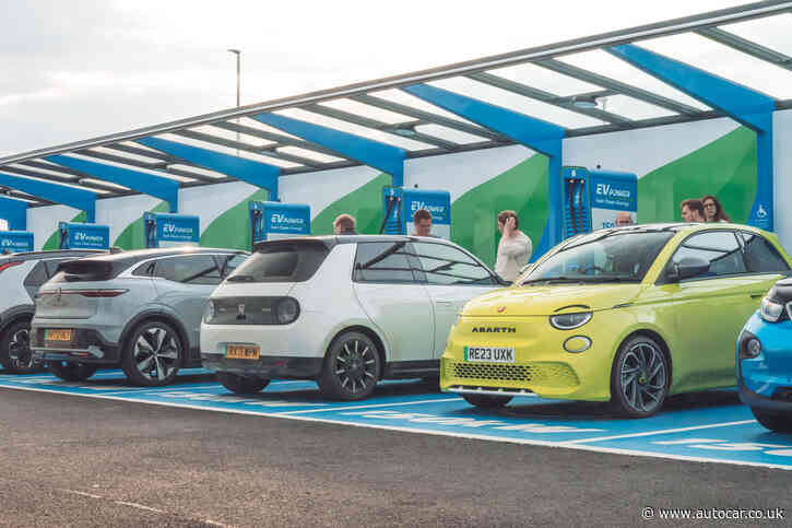 "A huge success story": UK eyes 300,000 EV chargers by 2030