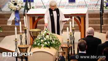 Former England manager Eriksson's funeral held in Sweden