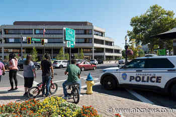 Bomb threats force second consecutive day of school closures in Springfield, Ohio