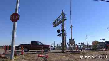 Edmonton's northbound 50th Street rail-crossing overpass opens to traffic