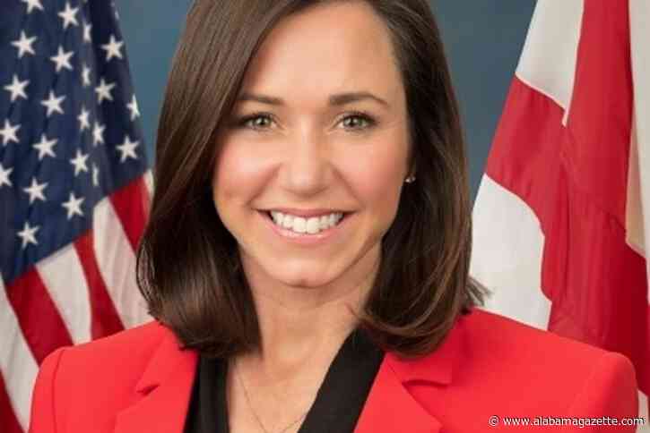 U.S. Senator Katie Britt Demands Biden-Harris Admin End Illegal Parole Program Flying Migrants into U.S. Interior