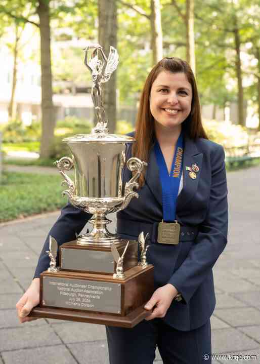 New Mexico resident wins women's division at auctioneer championship