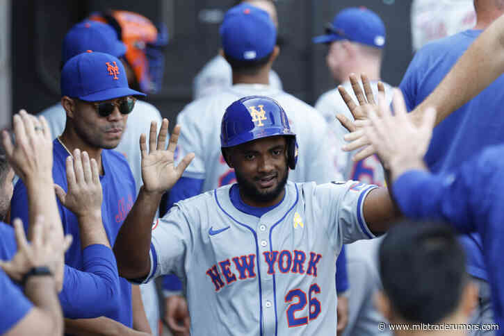 Mets Outright Pablo Reyes