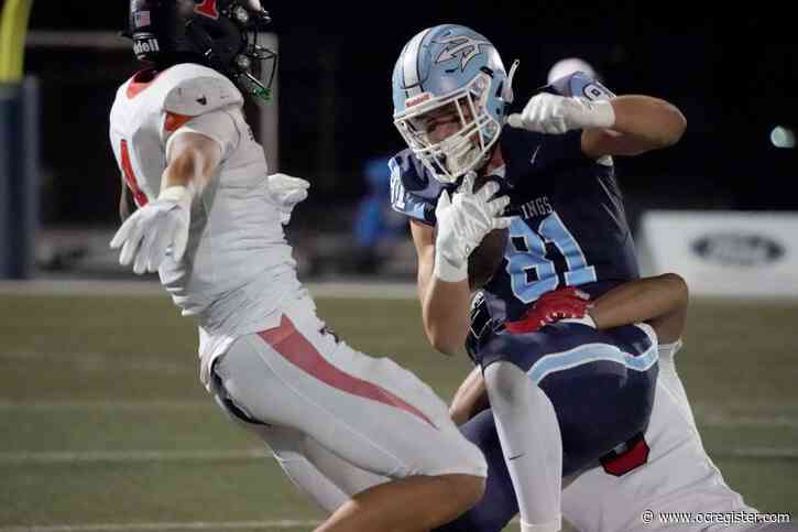 San Clemente football beats Corona del Mar with strong defense, mistake-free offense