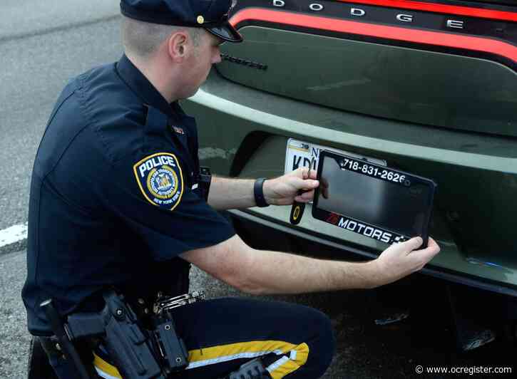 ‘License plate flippers’ help drivers evade police, tickets and tolls