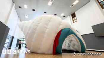 Giant sea shell to bring art to children